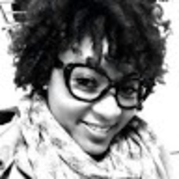 Meet your Posher, Alexis - Picture 1 of 1